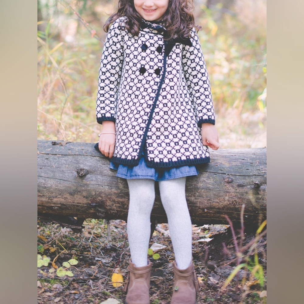 Gorgeous Little Girl’s Sweater 4T